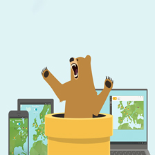 مبارزه خرس با یک کامپیوتر قدیمی